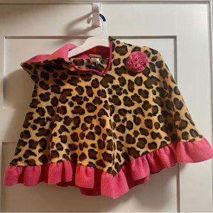 Fleece Poncho Girls Size 4 - 5 Leopard & Pink